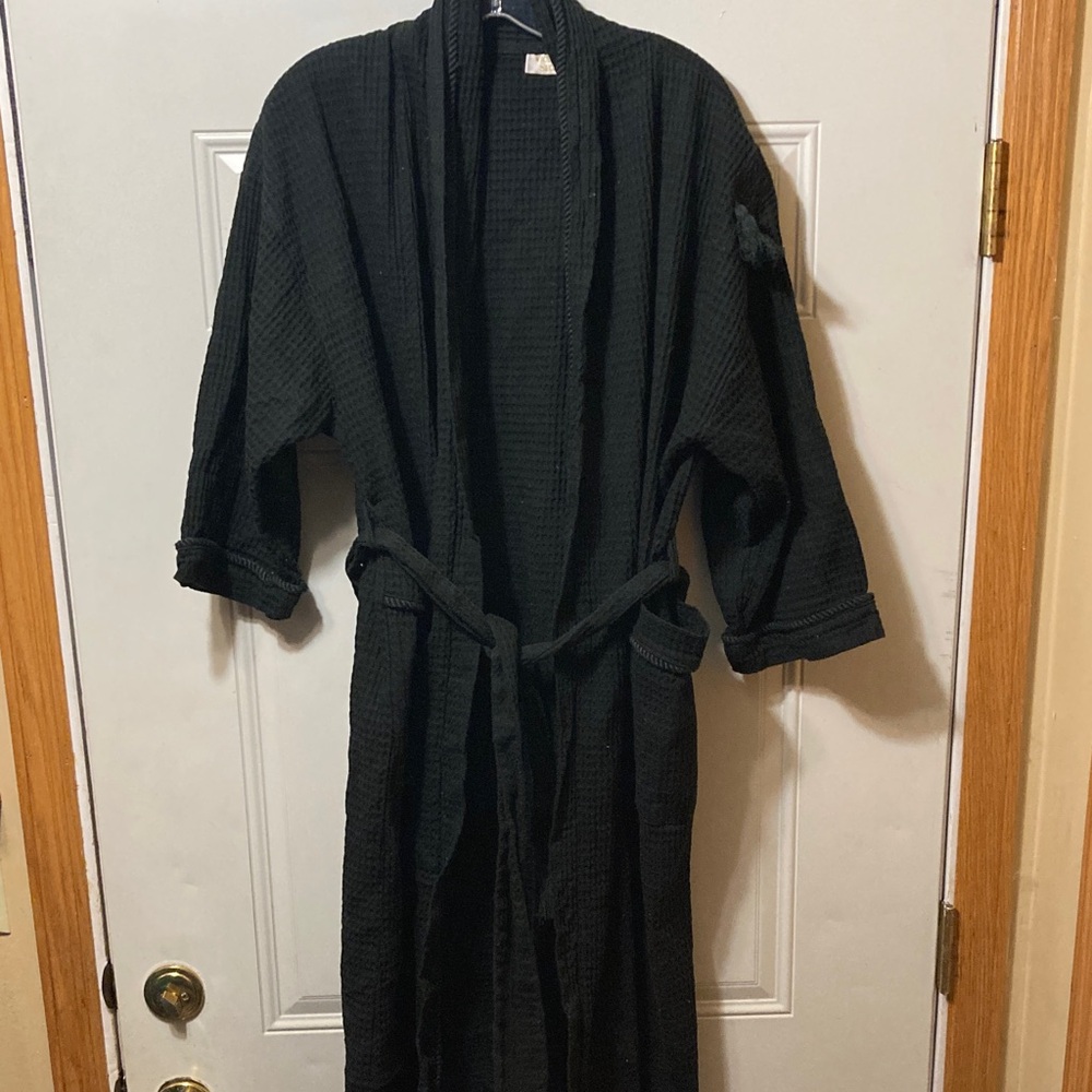Vintage‎ Victoria’s Secret Black Waffle Bathrobe OS
